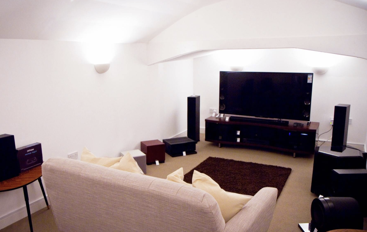 The Movie Rooms Edinburgh EH15 The Movie Rooms Edinburgh EH15