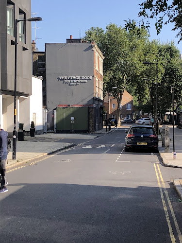 The Stage Door Pub and Kitchen in London SE1