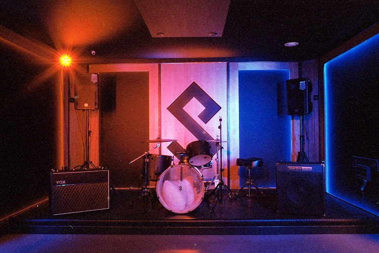 PIRATE.COM - Rehearsal and Recording Studios in Leeds LS4