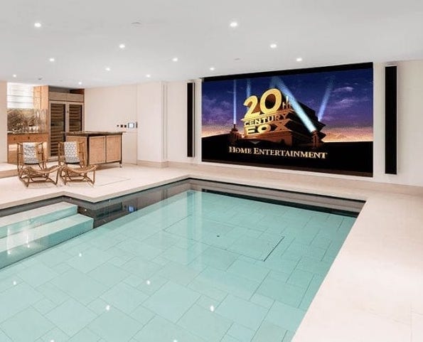 DYNAMO LED DISPLAYS in London E1 6 DYNAMO LED DISPLAYS in London E1 6