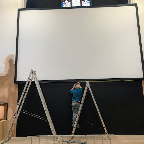 DRUMMOND AV. Sound Video and Network Installers in Glasgow G12